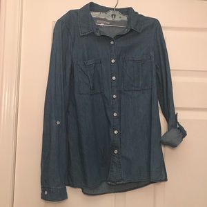 “denim” button up with versatile sleeves